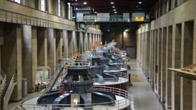 Behind the Display: How AI Art Generators Develop Masterpieces